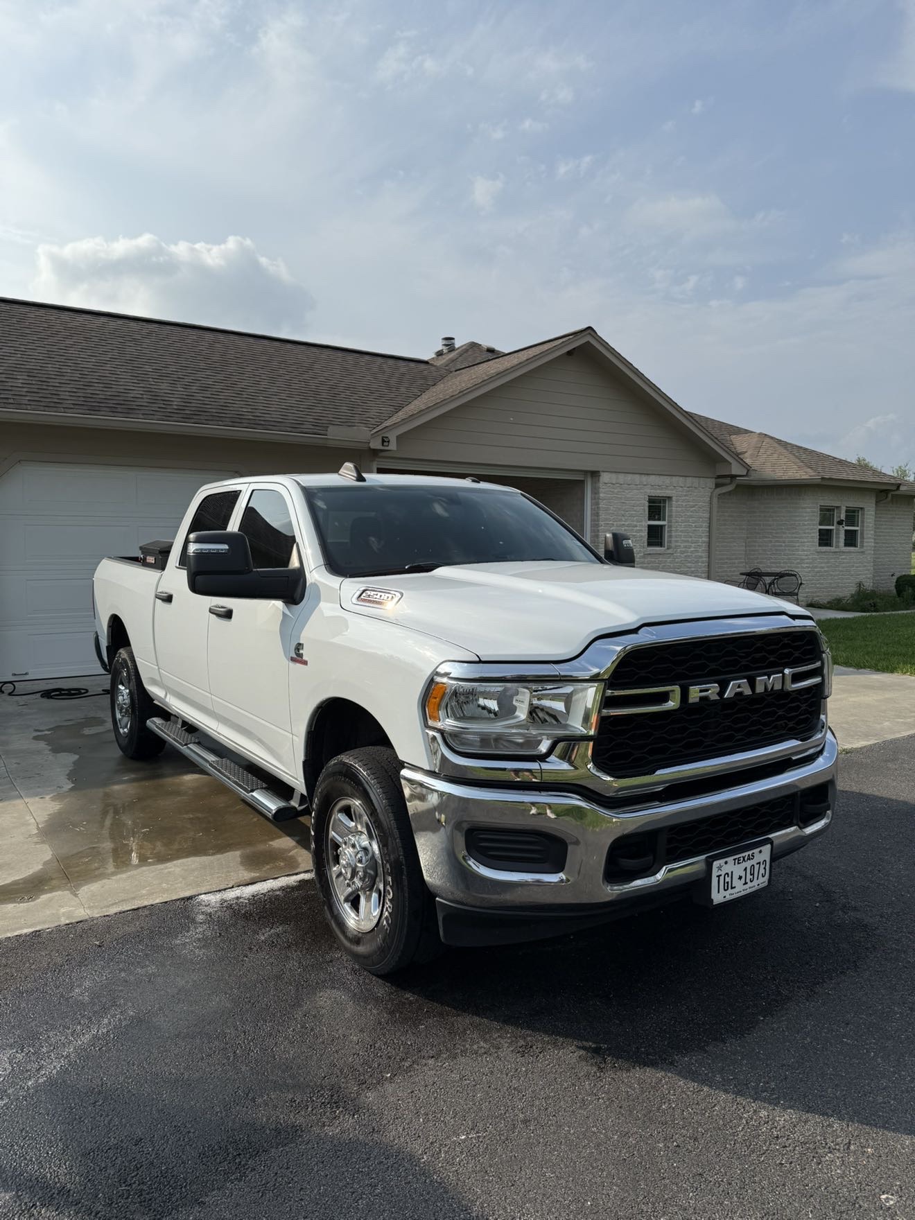 Crew cab clean